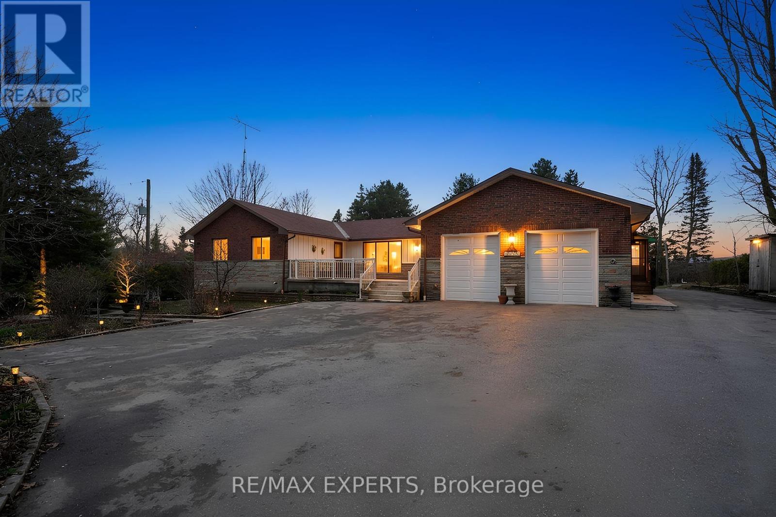For sale: 6242 6TH LINE, New Tecumseth, Ontario L0G1W0 - N13008830