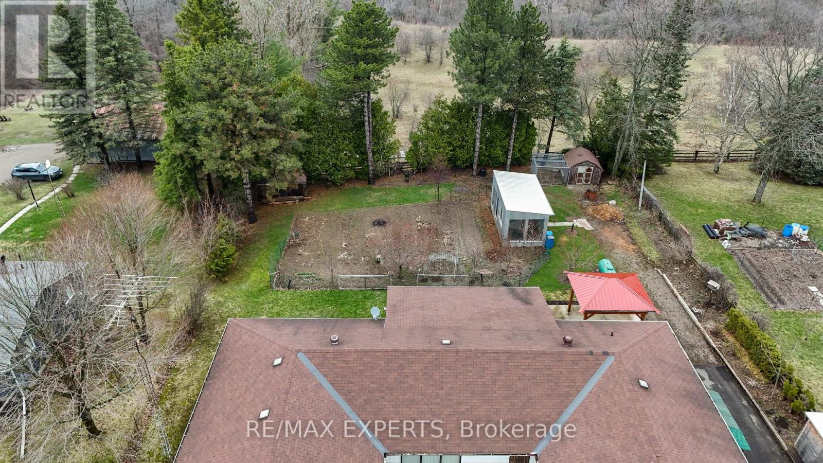 For sale: 6242 6TH LINE, New Tecumseth, Ontario L0G1W0 - N13008830