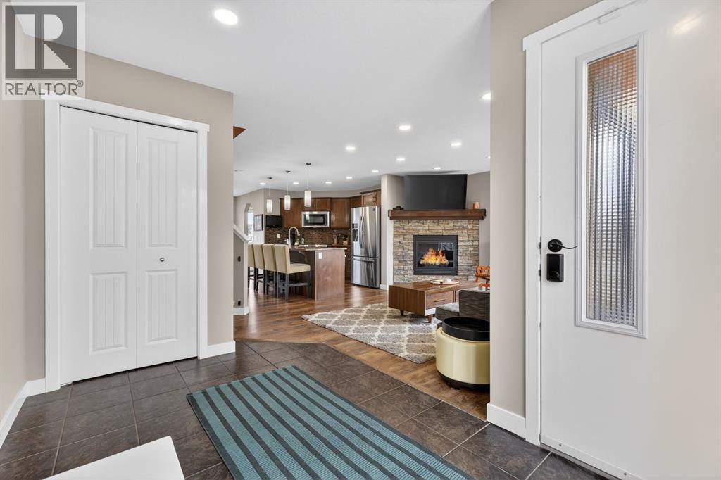 Row / Townhouse for Sale in 180 Walden Gate SE|Calgary, Alberta T2X0P3 5