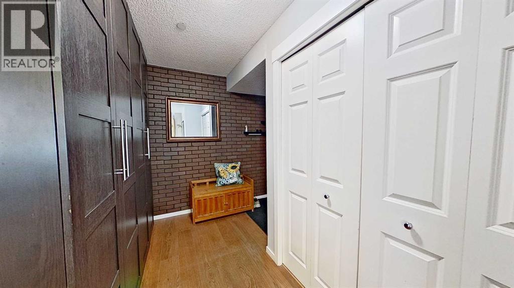 Apartment for Sale in 3312, 279 Copperpond Common SE|Calgary, Alberta T2Z1J1 3