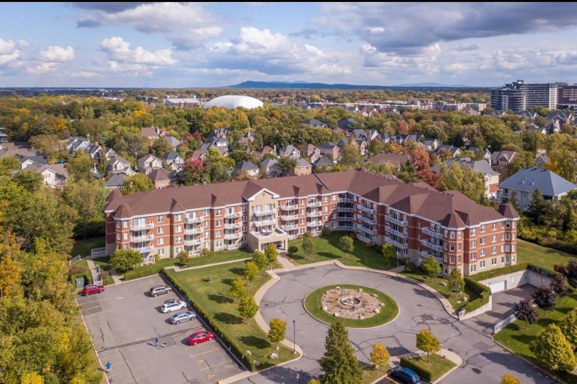 1945 Rue Adoncour, #120, Longueuil (Le Vieux-Longueuil), Quebec J4N0B6