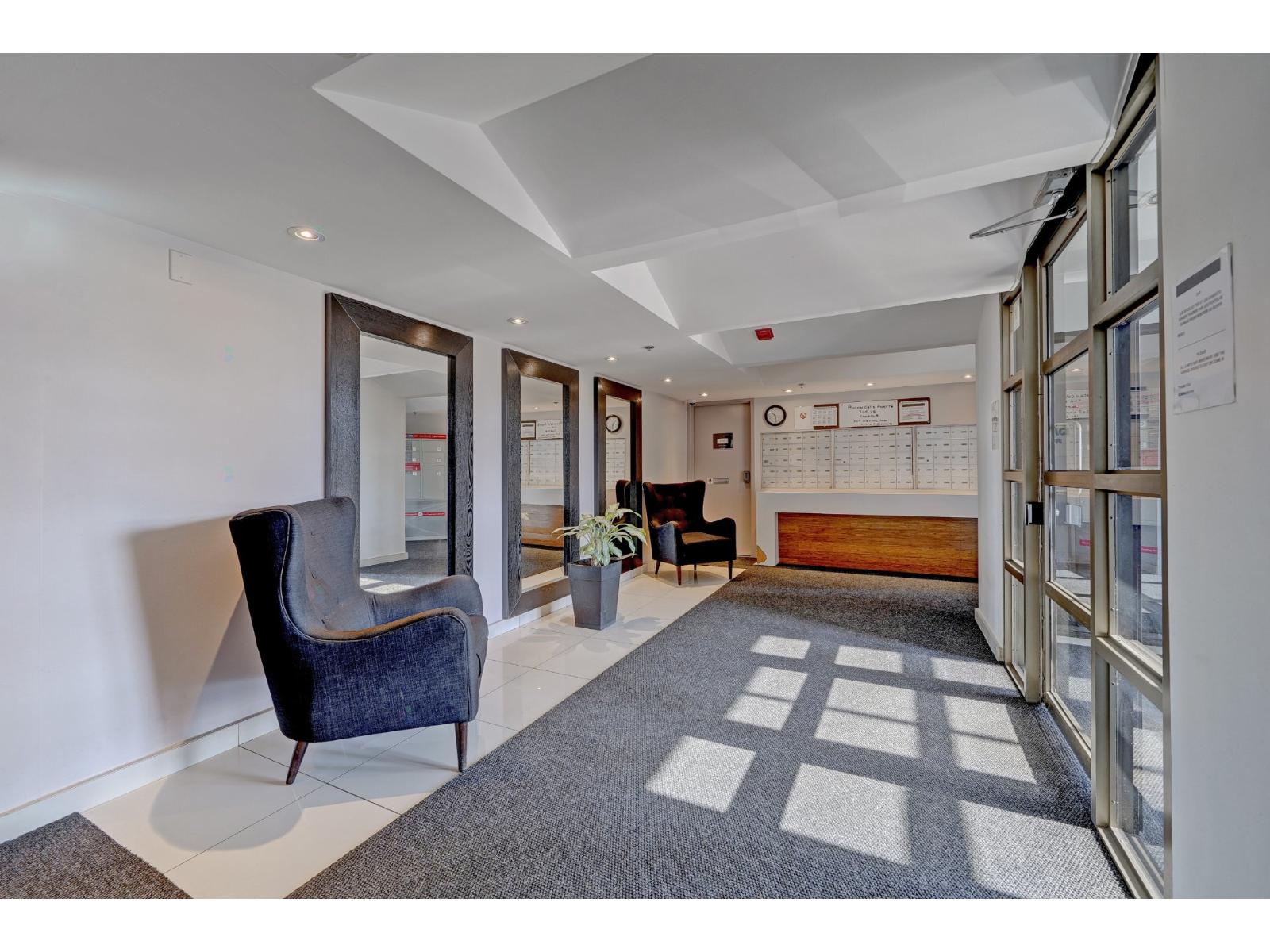 505 Rue St-Francois, #710, Brossard, Quebec J4X2W9