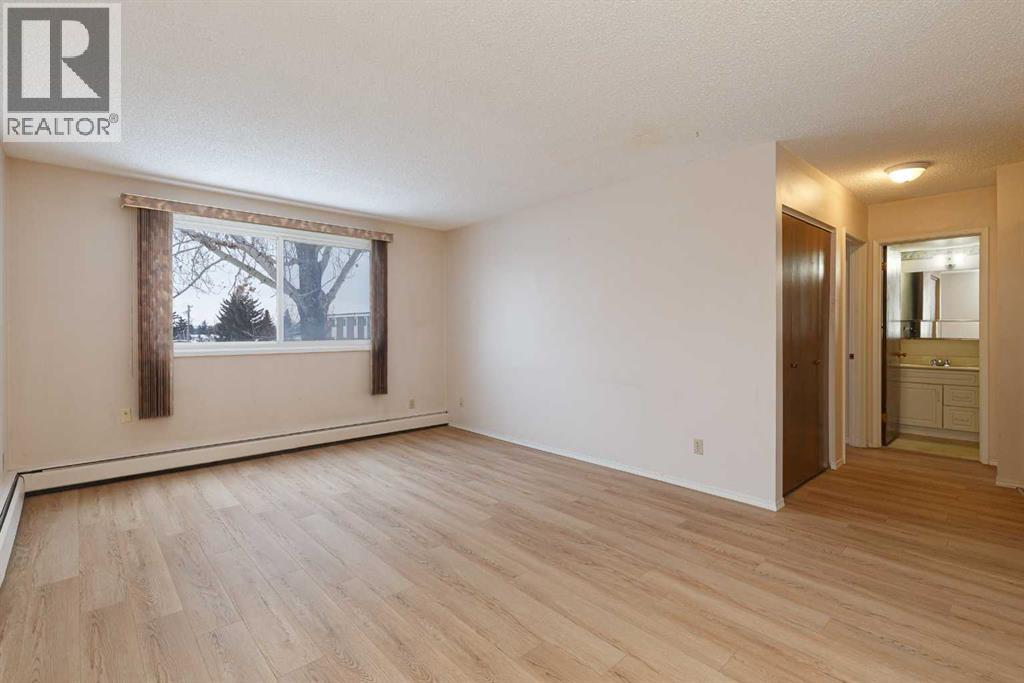 Apartment for Sale in 205, 6464 Travois Crescent NW|Calgary, Alberta T2K3S9 5