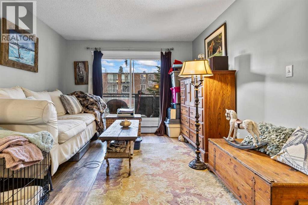 Apartment for Sale in 201, 2010 11 Avenue SW|Calgary, Alberta T3C0P1 4