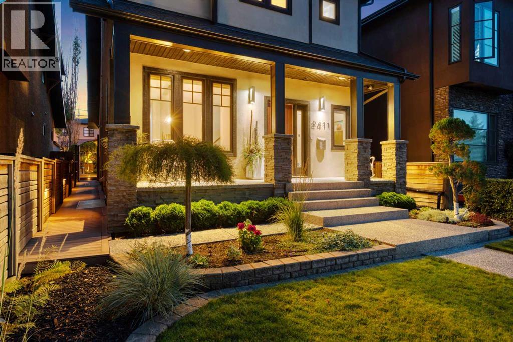 House for Sale in 2411 31 Street SW|Calgary, Alberta T3E2N6 3