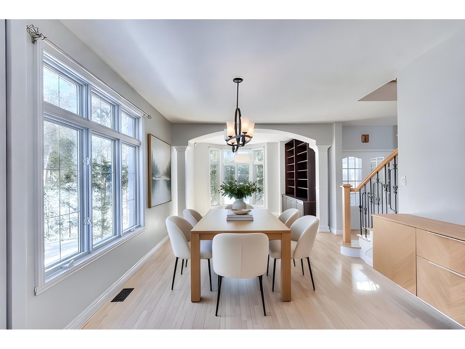 For sale: 4439 Boul. Ste-Rose, Laval (Fabreville), Quebec H7R1Y5 ...
