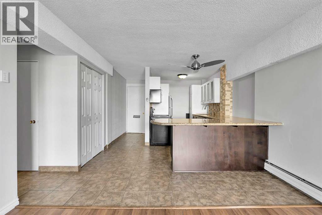 Apartment for Sale in 210, 519 17 Avenue SW|Calgary, Alberta T2S0A9 4