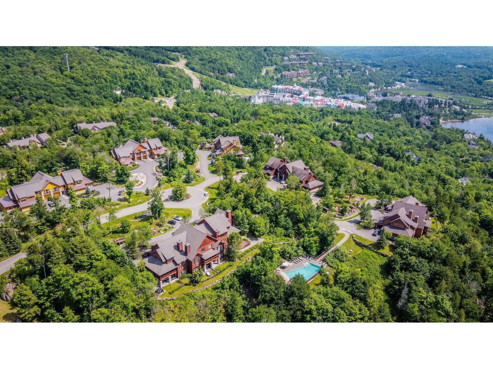 148 Ch. des Légendes, #E1, Mont-Tremblant, Quebec J8E3M9
