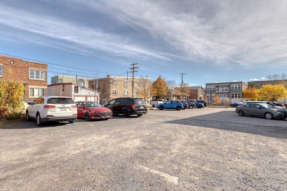 Rue Lajoie N., Joliette, Quebec J6E5K5