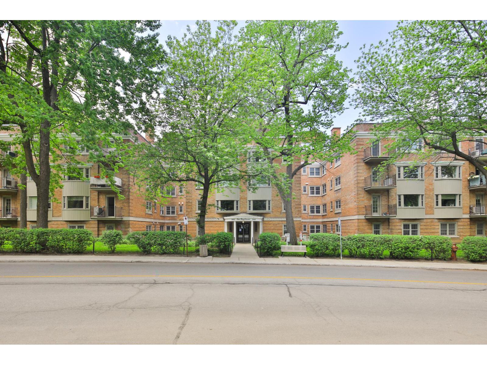 3445 Av. Ridgewood, #408, Montréal (Côte-des-Neiges/Notre-Dame-de-Grâce), Quebec H3V1B7