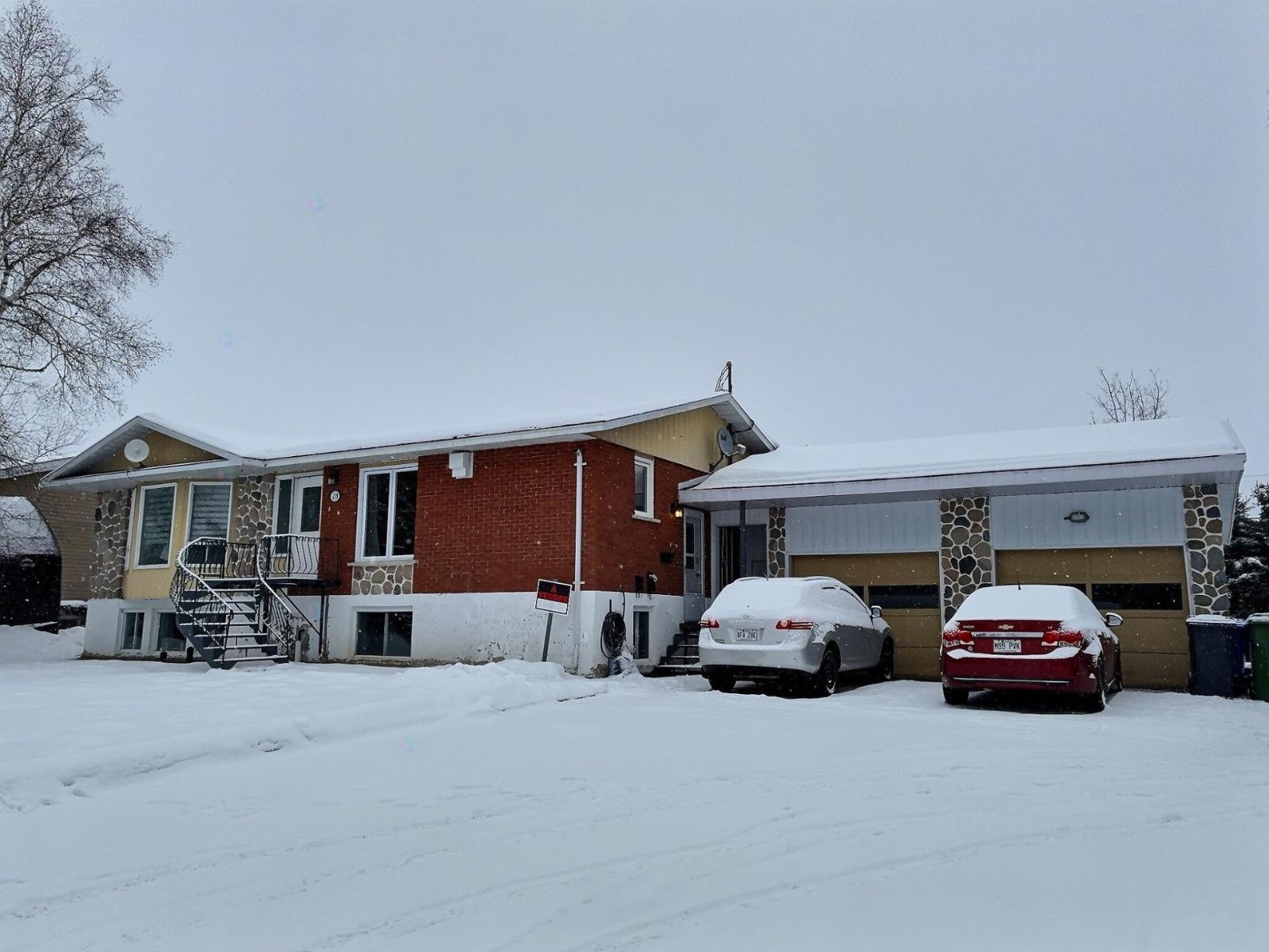133 Rue Saulnier, La Sarre, Quebec J9Z2P4