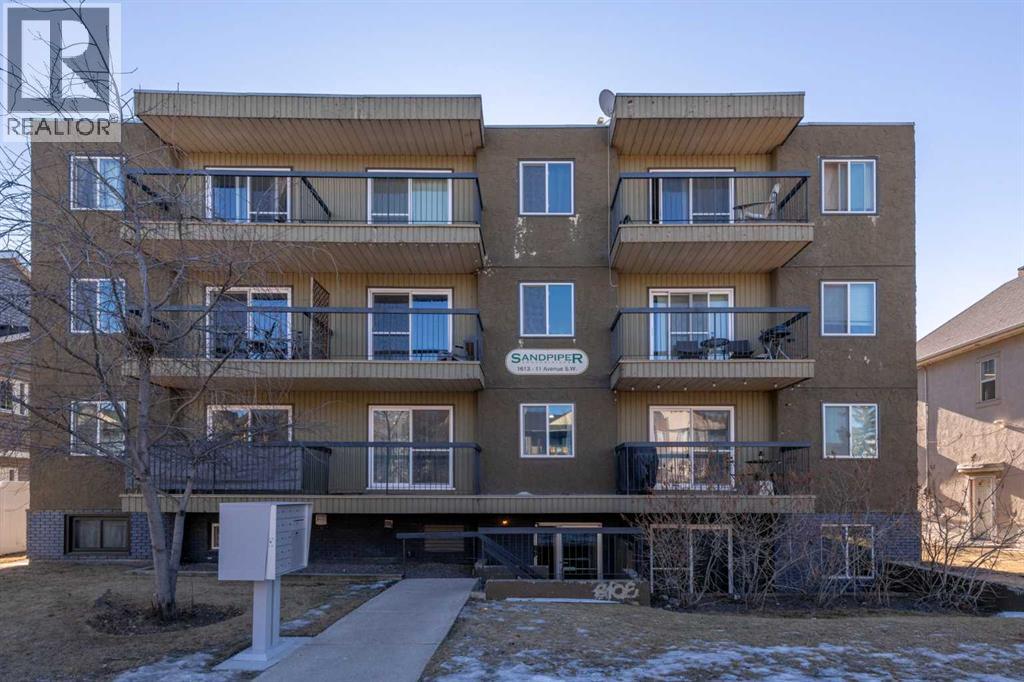 Apartment for Sale in 302, 1613 11 Avenue SW|Calgary, Alberta T3C0N3 2