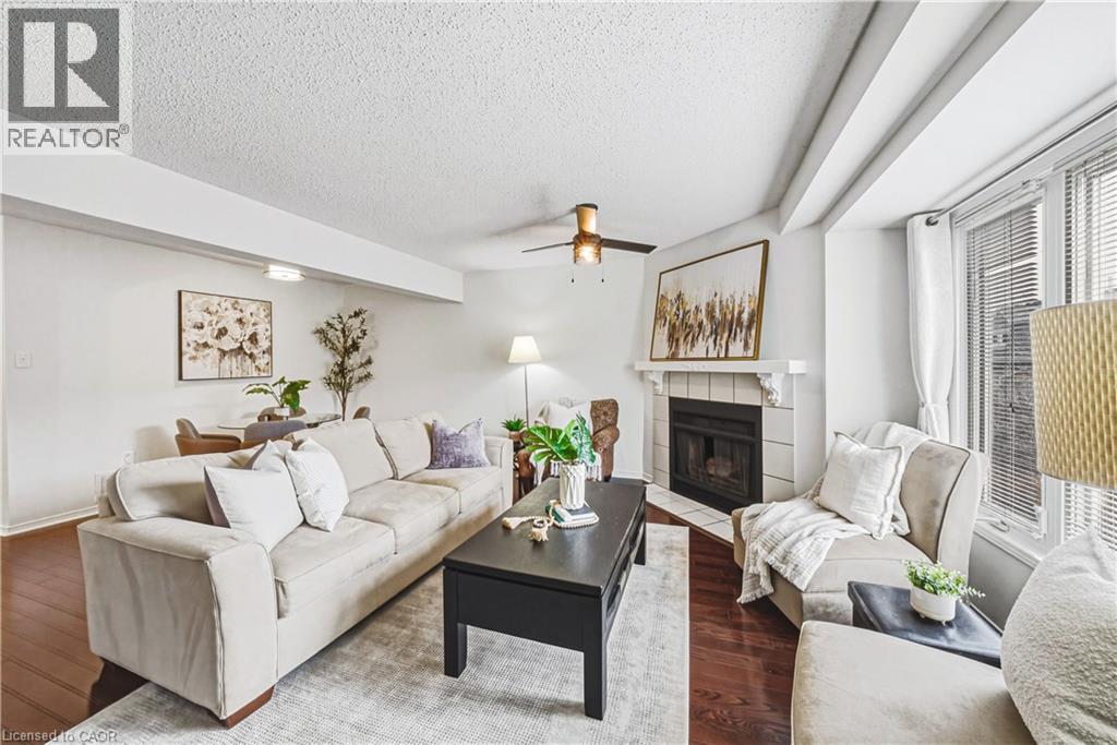 Row / Townhouse for Sale in 3140 FIFTH Line W Unit# 28|Mississauga, Ontario L5L1A2 5