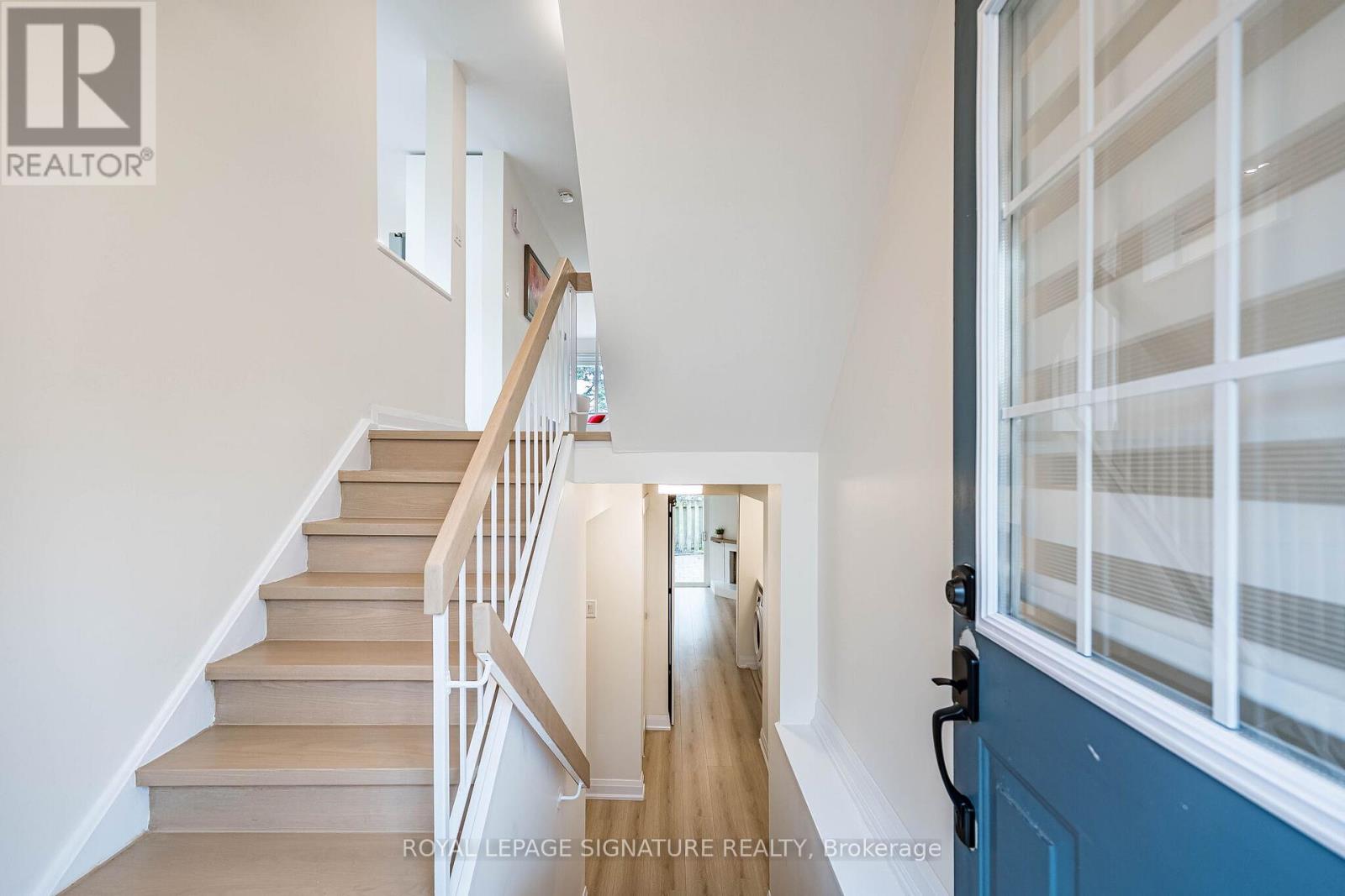 For sale: 33 CHERYL SHEPWAY, Toronto (Don Valley Village), Ontario ...