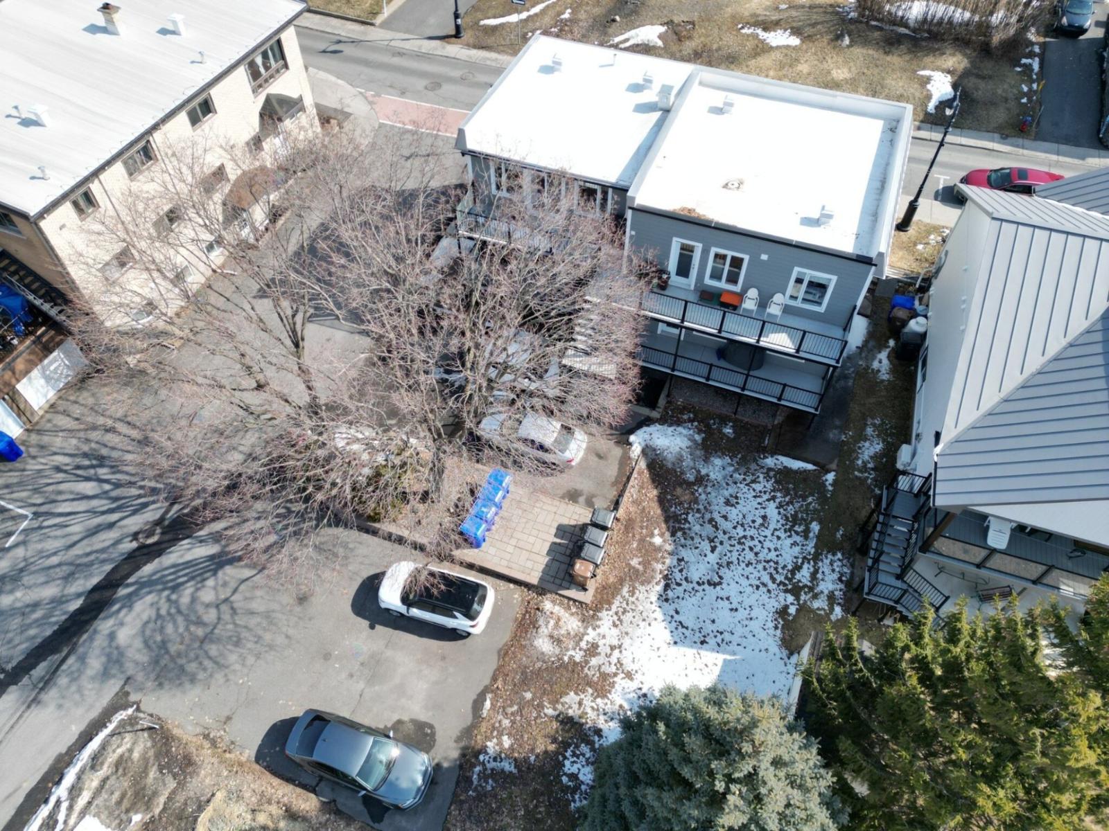 For sale: 60 Rue Ste-Anne, Varennes, Quebec J3X1R6 - 12978035
