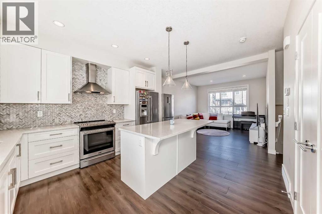 Row / Townhouse for Sale in 108 Walgrove Cove SE|Calgary, Alberta T2X4E1 5
