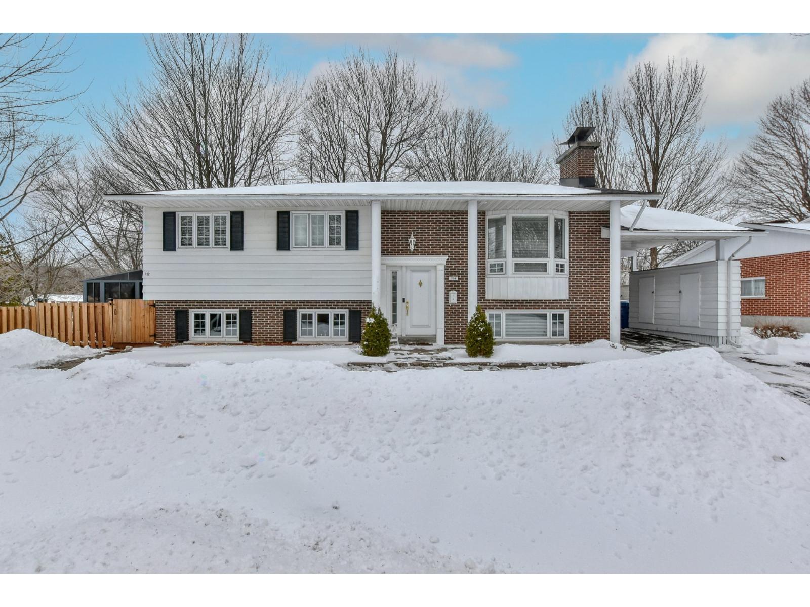 For sale: 152Z-154Z Rue LaBrie, Saint-Jérôme, Quebec J7Z4E7