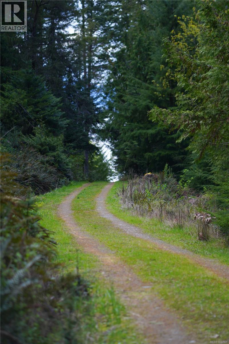 Churchill Rd Salt Spring For sale: 128 Narrows West Rd, Salt Spring, British Columbia V8K0A3 ...