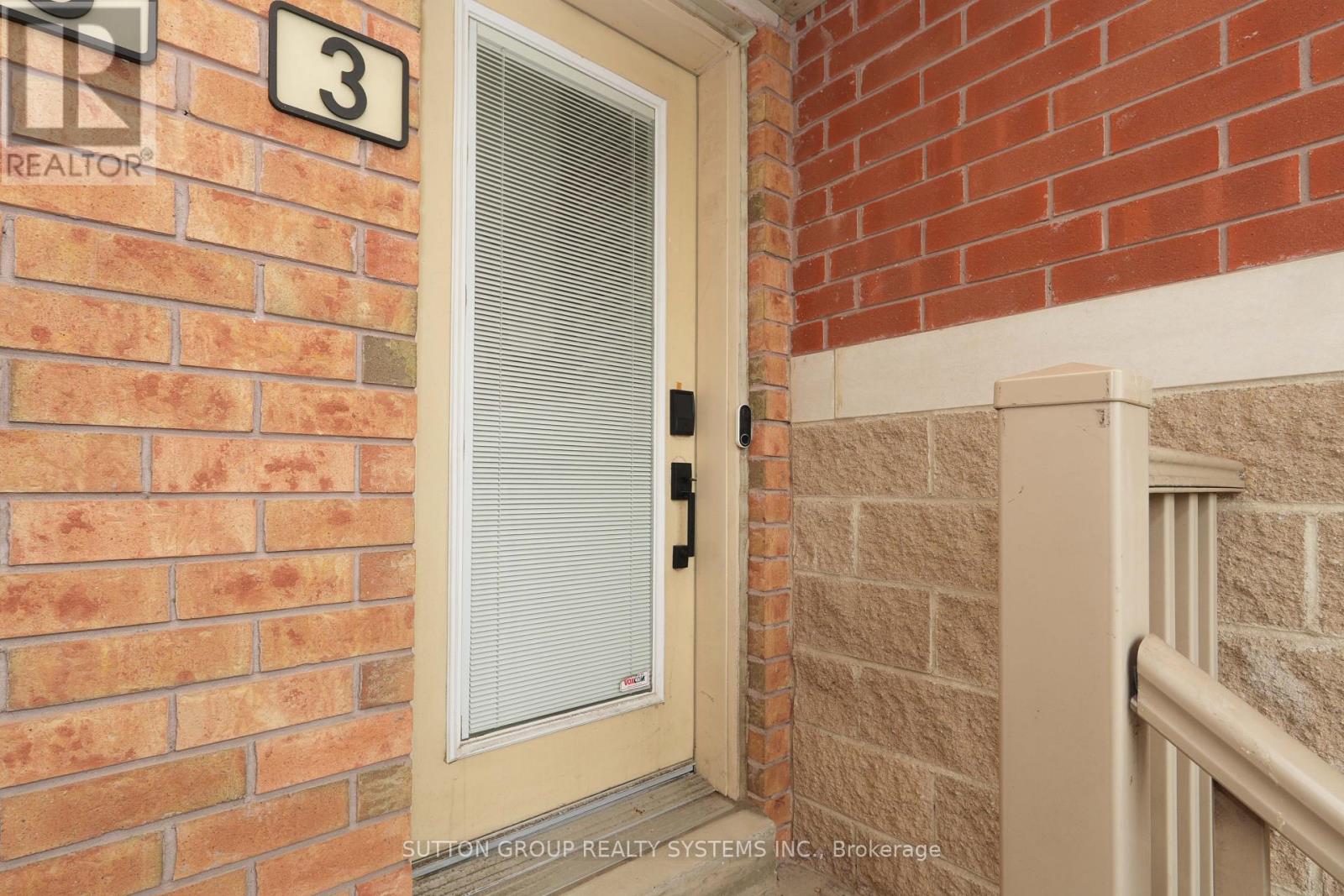 Row / Townhouse for Sale in 3 - 5035 NINTH LINE|Mississauga (Churchill Meadows), Ontario L5M0E5 2