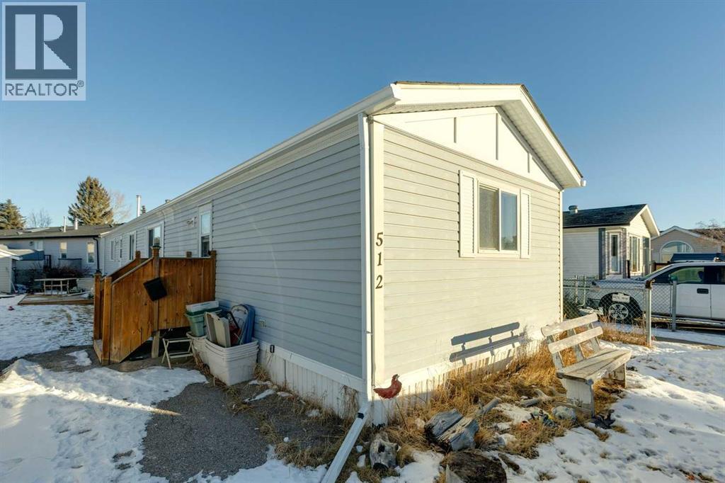 Mobile Home for Sale in 512, 3223 83 Street NW|Calgary, Alberta T3B5N7 2