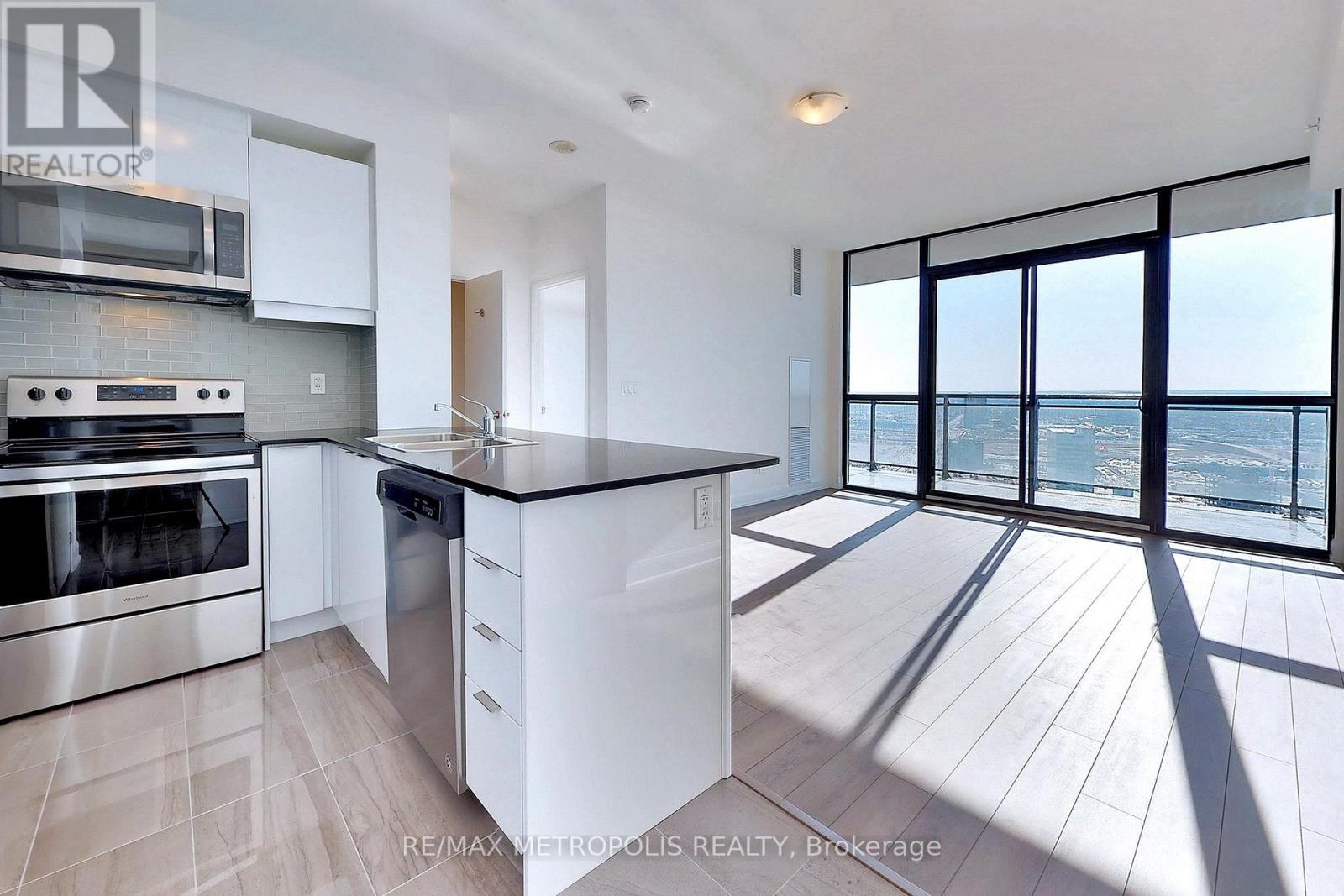 3405 - 2910 HIGHWAY 7