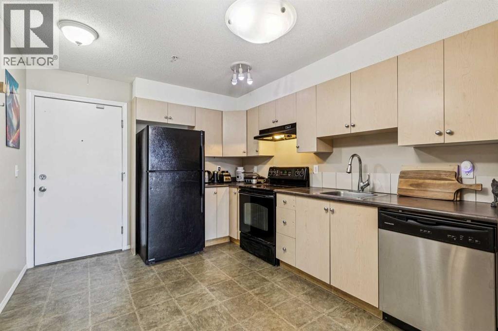 Apartment for Sale in 1128, 2395 Eversyde Avenue SW|Calgary, Alberta T2Y0B5 4