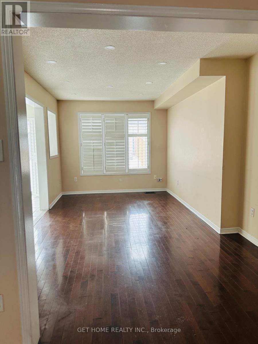 Row / Townhouse for Sale in 62 CHARCOAL WAY|Brampton (Bram West), Ontario L6Y5R9 4