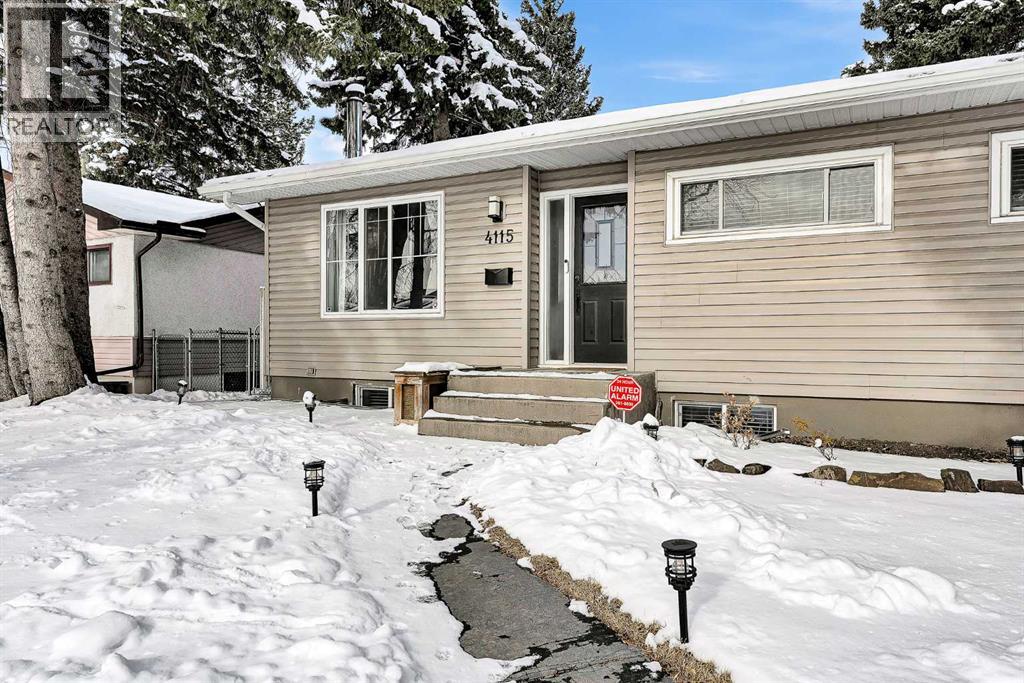 House for Sale in 4115 Bowlen Street NW|Calgary, Alberta T2L1P8 3