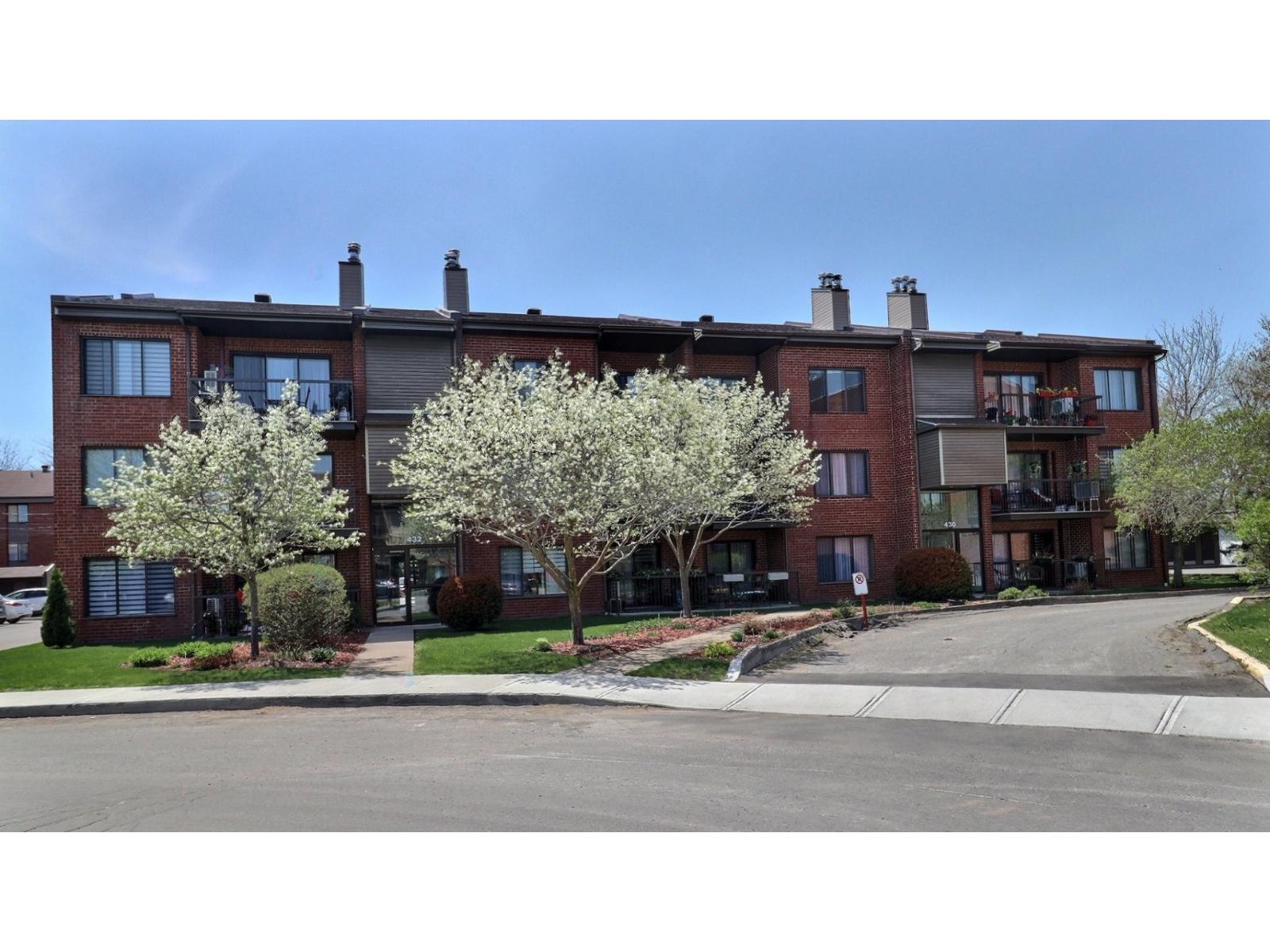430 Rue Garneau, #203, Joliette, Quebec J6E8C8