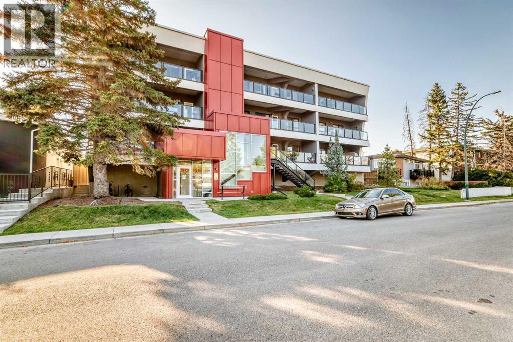 Apartment for Sale in 202, 1629 38 Street SW|Calgary, Alberta T3C1T8 2
