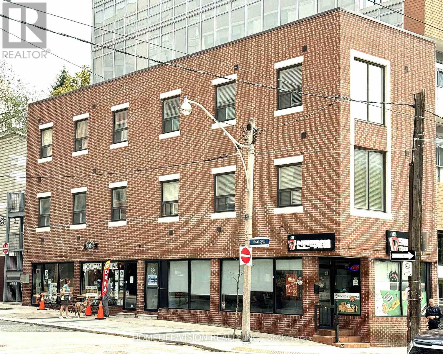 201 - 377 CHURCH STREET N