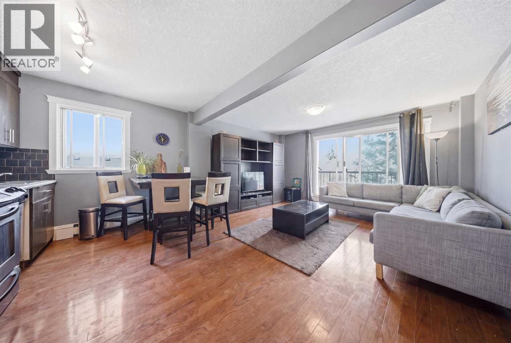 Apartment for Sale in 401, 525 22 Avenue SW|Calgary, Alberta T2S0H5 3