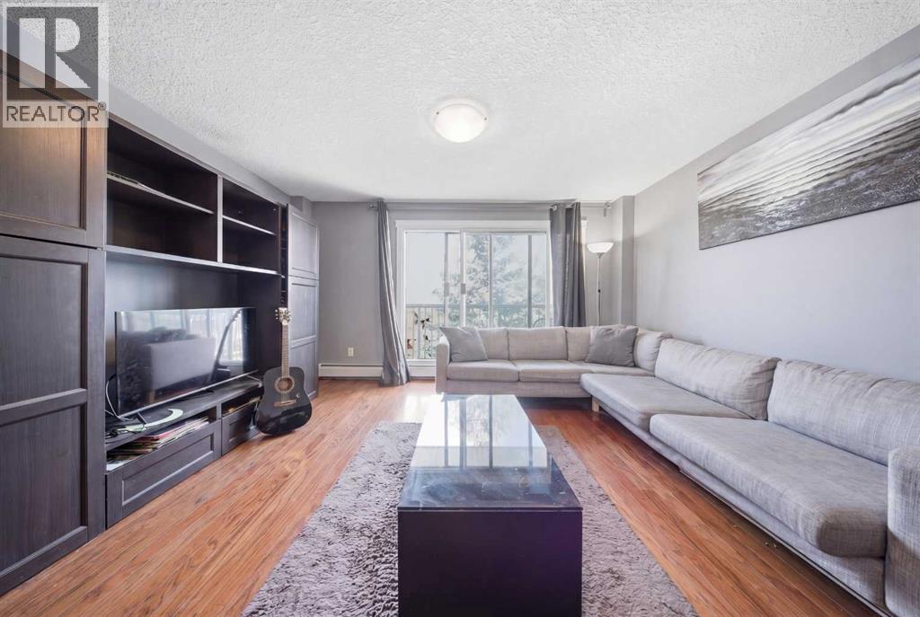 Apartment for Sale in 401, 525 22 Avenue SW|Calgary, Alberta T2S0H5 5