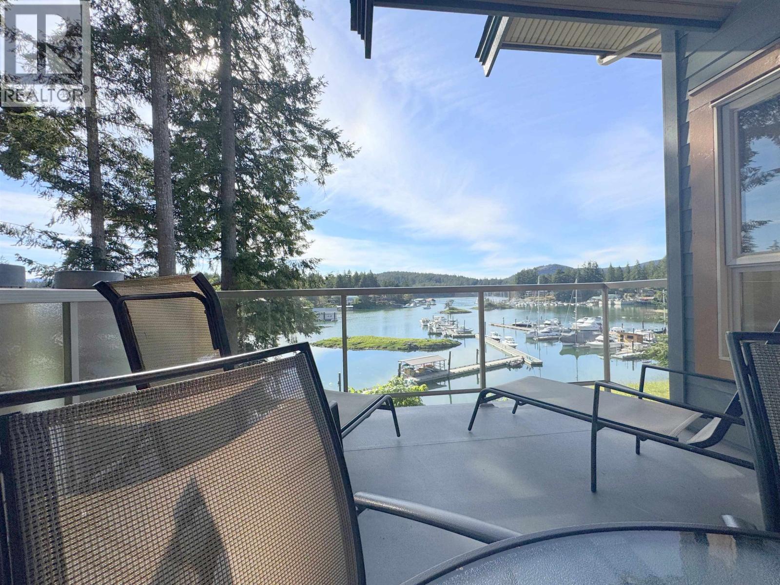 For sale: 4C 12849 LAGOON ROAD, Madeira Park, British Columbia V0N2H0 ...