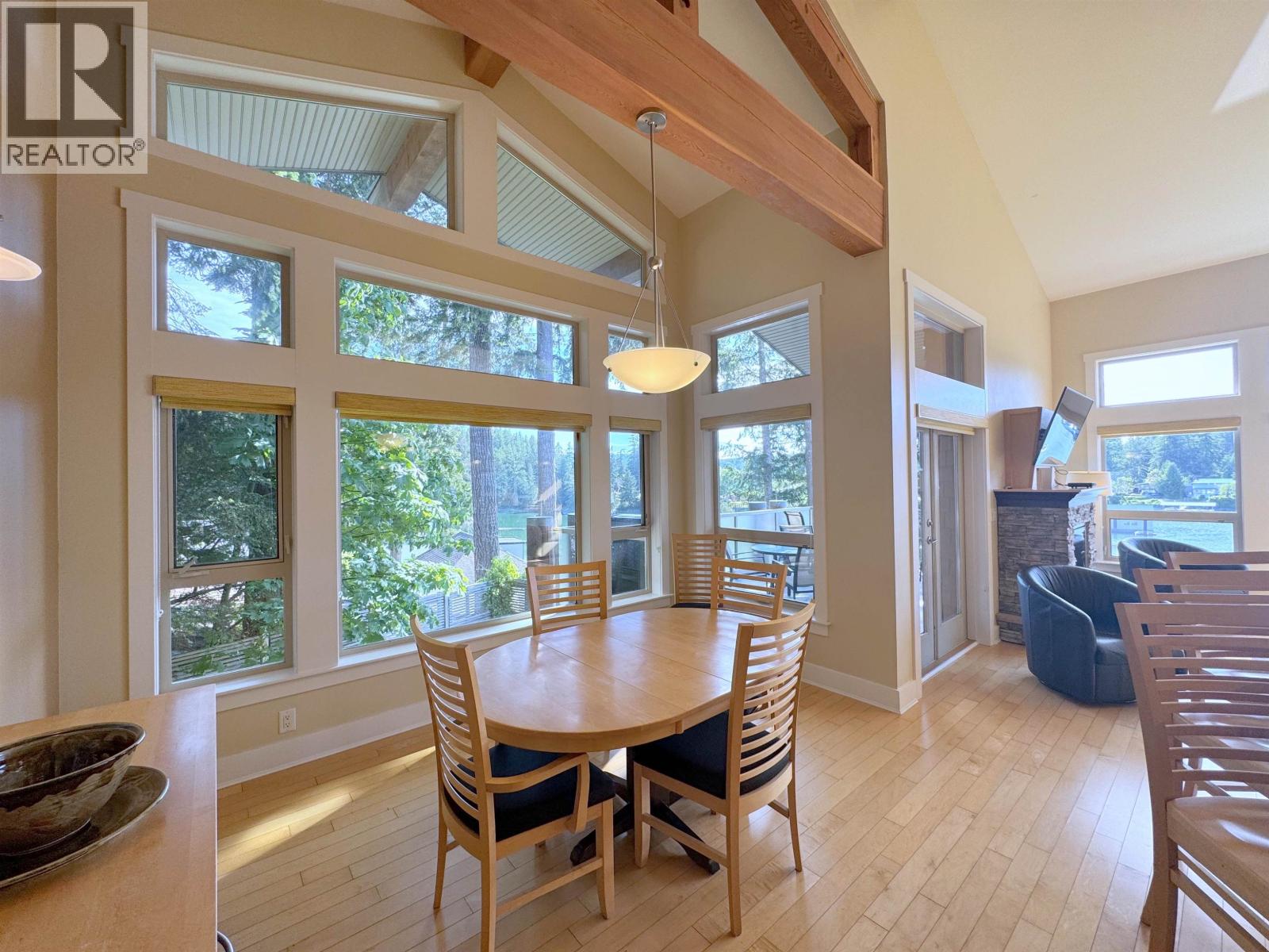 For sale: 4C 12849 LAGOON ROAD, Madeira Park, British Columbia V0N2H0 ...