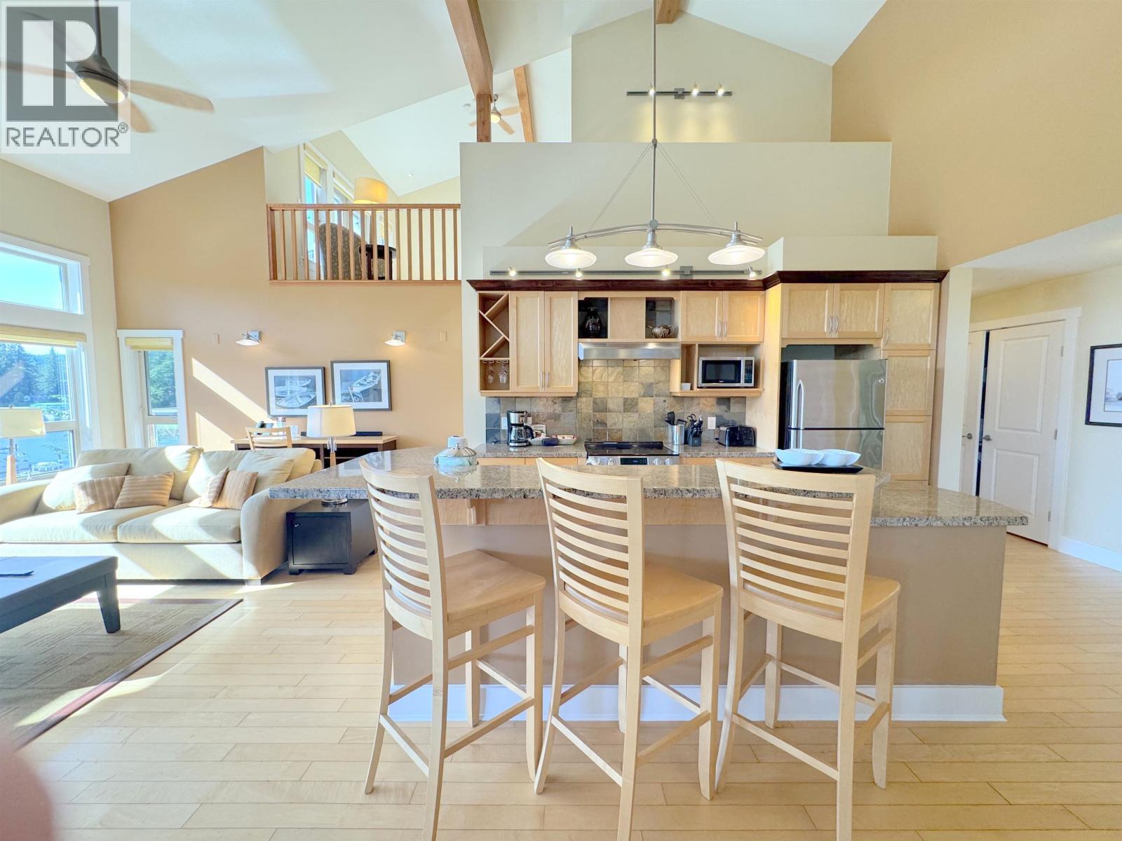 For sale: 4C 12849 LAGOON ROAD, Madeira Park, British Columbia V0N2H0 ...
