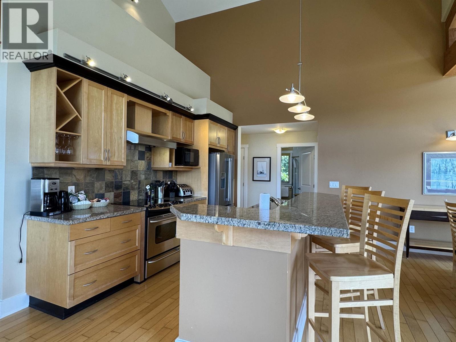 For sale: 4C 12849 LAGOON ROAD, Madeira Park, British Columbia V0N2H0 ...