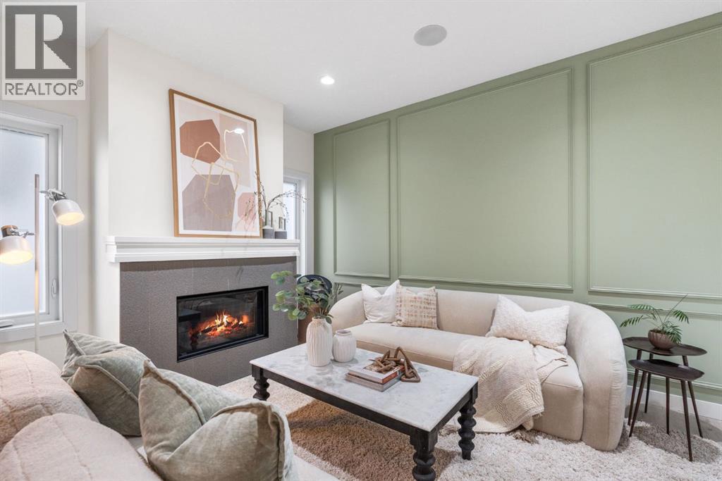 Row / Townhouse for Sale in 1, 308 11 Avenue NE|Calgary, Alberta T2E0Z1 5