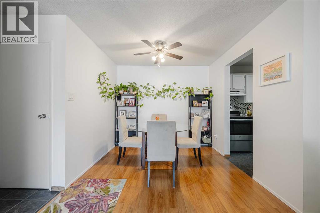 Apartment for Sale in 9208, 315 Southampton Drive SW|Calgary, Alberta T2W2T6 4