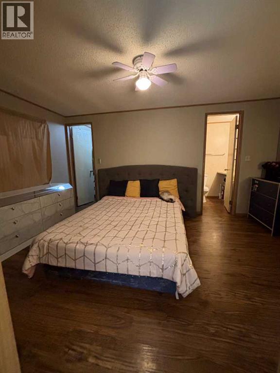 Mobile Home for Sale in 37, 6220 17 Avenue SE|Calgary, Alberta T2A0w6 4