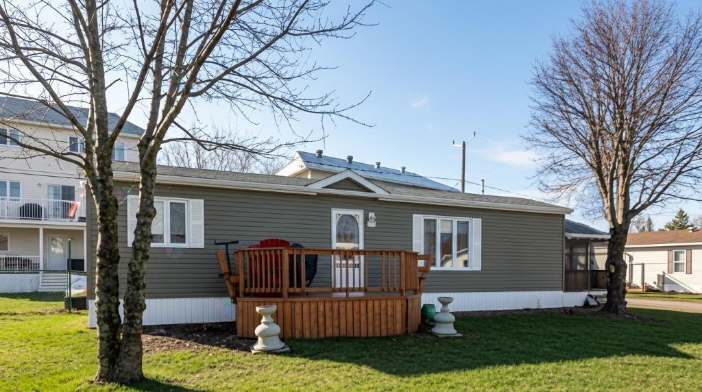 250 Rue Principale, #79, Saint-Zotique, Quebec J0P1Z0