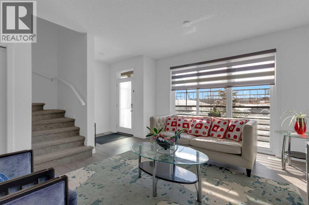 Row / Townhouse for Sale in 352 BELMONT Avenue SW|Calgary, Alberta T2X4H8