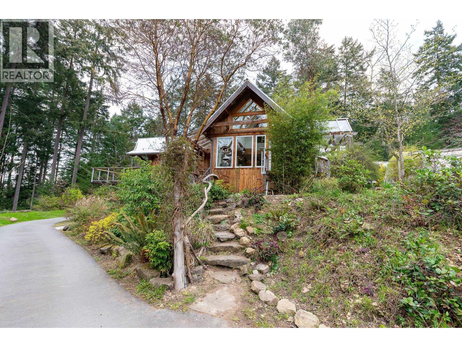 375 VILLAGE BAY ROAD