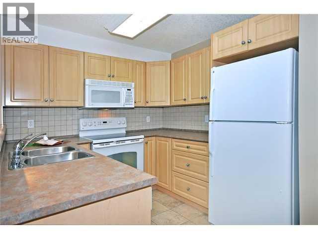 Apartment for Sale in 2310, 10 Prestwick Bay SE|Calgary, Alberta T2Z0B5 5