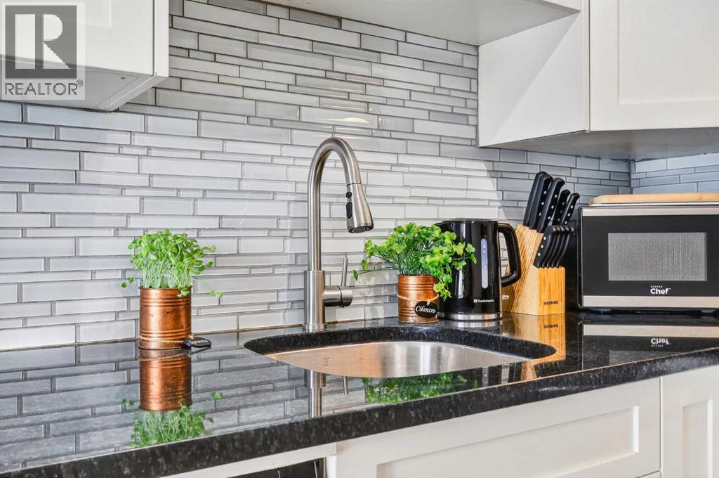 Apartment for Sale in 1106, 2371 Eversyde Avenue SW|Calgary, Alberta T2Y5B7 4