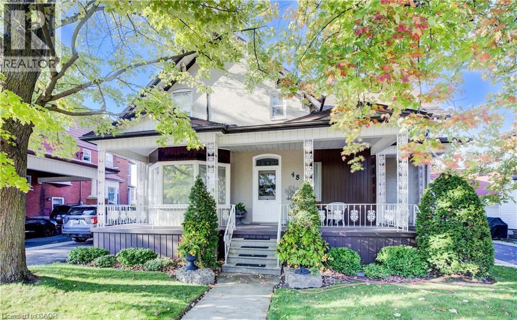 48 DUPONT Street, Waterloo, Ontario N2J2G9