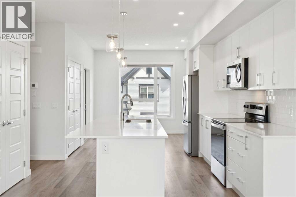 Row / Townhouse for Sale in 54 Evanscrest Manor NW|Calgary, Alberta T3P2A3 5
