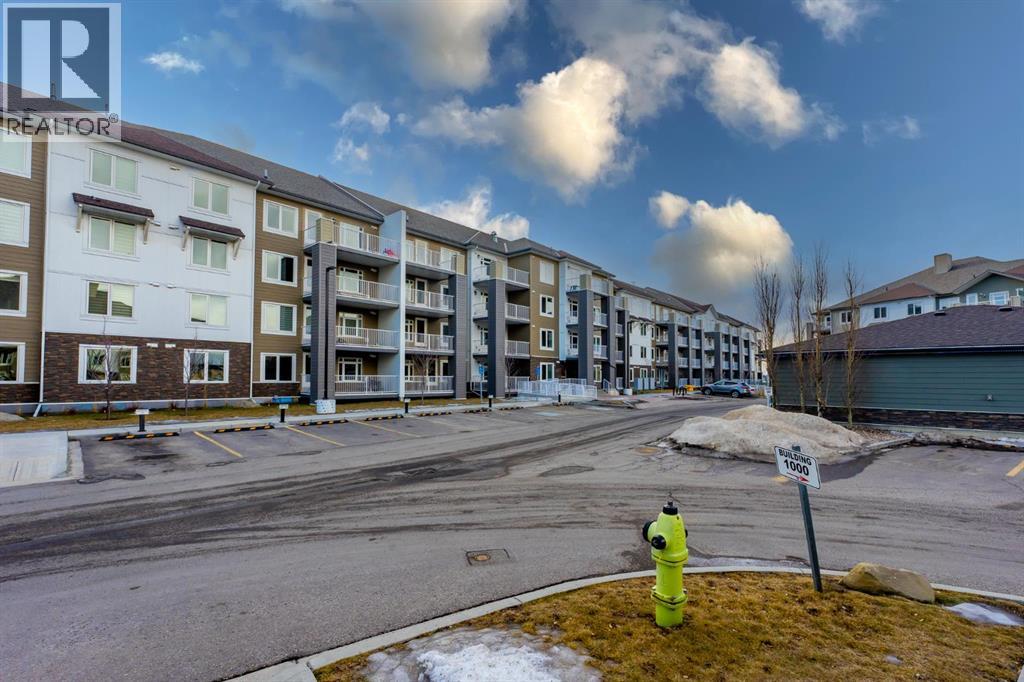 Apartment for Sale in 2104, 6118 80 Avenue NE|Calgary, Alberta T3J0S6 3