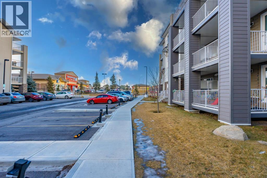 Apartment for Sale in 2104, 6118 80 Avenue NE|Calgary, Alberta T3J0S6 4