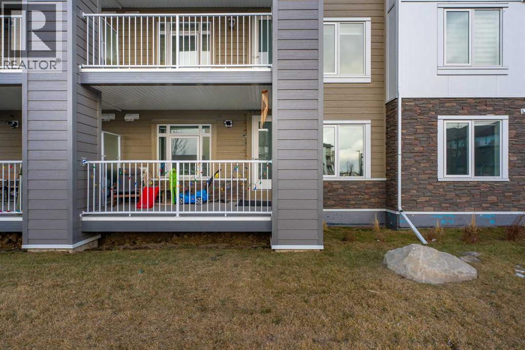 Apartment for Sale in 2104, 6118 80 Avenue NE|Calgary, Alberta T3J0S6 5